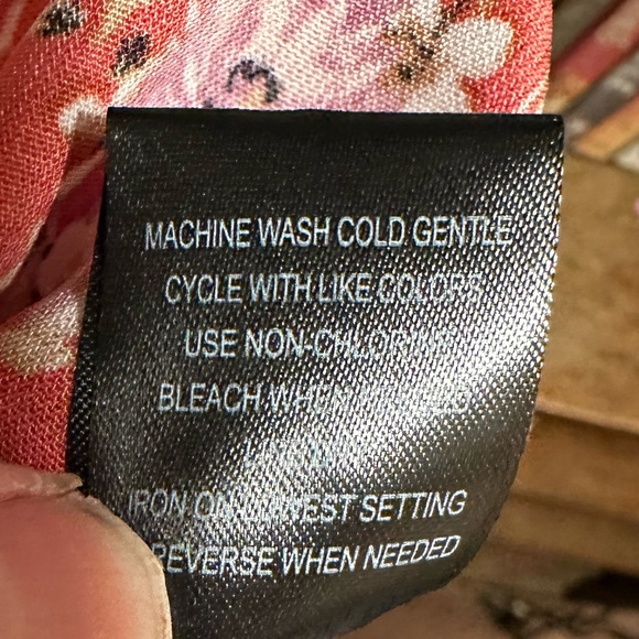 Trixxi size medium floral dress - Picture 8 of 9